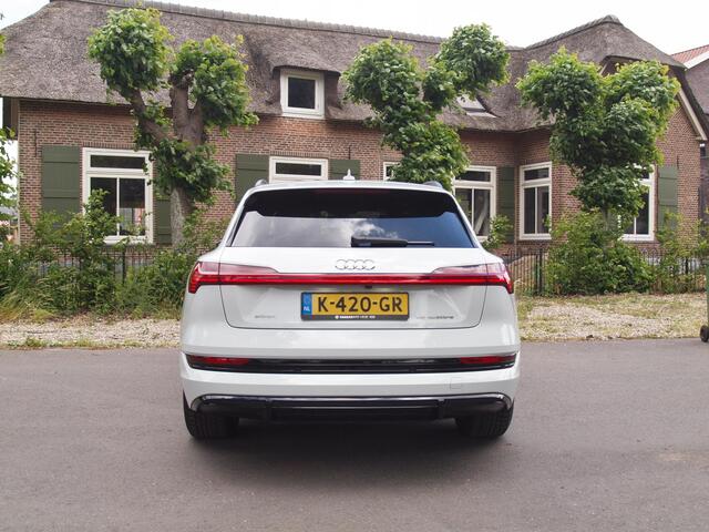 Audi e-tron 55 quattro S edition 95 kWh | Camera | Apple Carplay | Bang & Olufsen | Cruise Control |