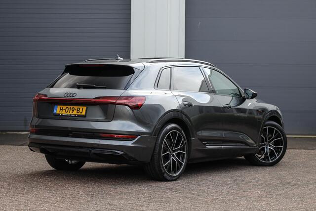 Audi e-tron 50 Quattro S-Line 71 kWh ? Pano ? ACC ? Carplay
