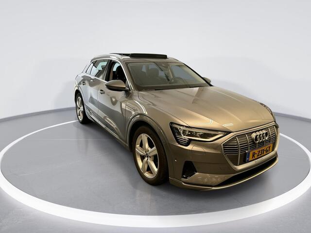 Audi e-tron 55 408pk Quattro Advanced edition Plus 95 kWh · Camera · Panoramadak · Luchtvering · Elek. Voorstoelen · Alarm · Apple/Android Car Play · Navi · 20'' Inch ·