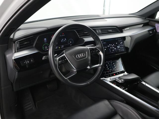 Audi e-tron Sportback 50 quattro S edition 71 kWh | Ele.verstelbare stoelen + Geheugen | Trekhaak | Digitaal Dashboard | Navigatie | 360 Camera | DAB | Luchtvering | Stoelverwarming | Adaptieve Cruise Control |