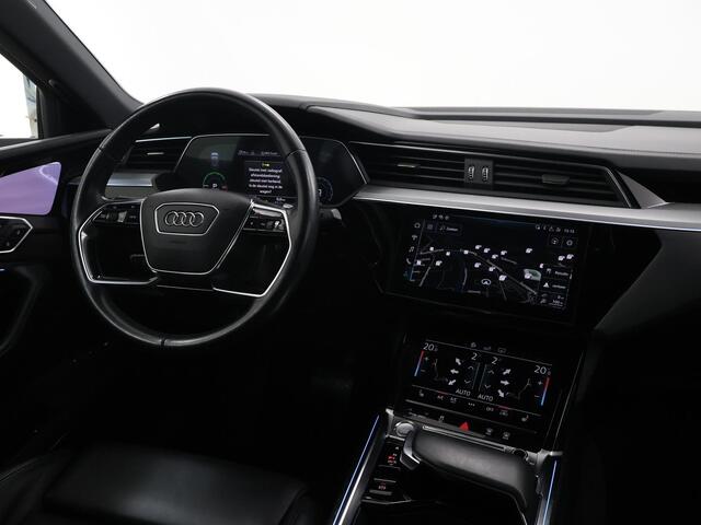 Audi e-tron Sportback 50 quattro S edition 71 kWh | Ele.verstelbare stoelen + Geheugen | Trekhaak | Digitaal Dashboard | Navigatie | 360 Camera | DAB | Luchtvering | Stoelverwarming | Adaptieve Cruise Control |