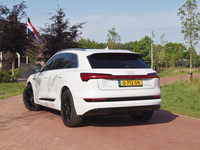 Audi e-tron e-tron 55 quattro advanced 95 kWh | S-Line | Panoramadak | Camera | Bang & Olufsen | Apple Carplay | Leer |