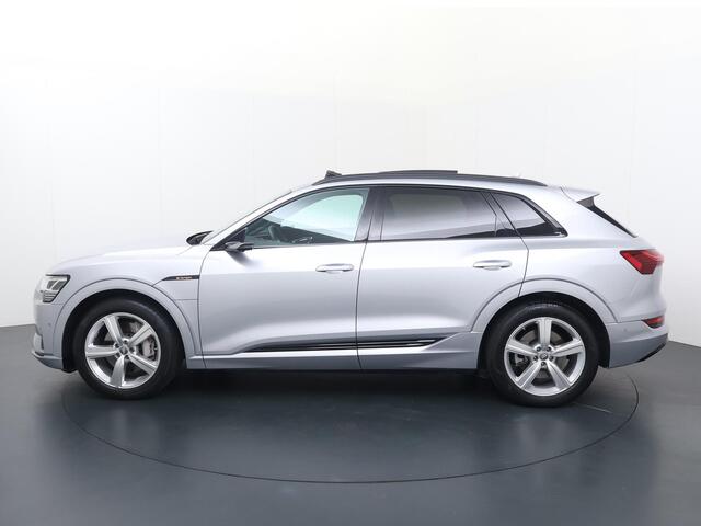 Audi e-tron e-tron 55 quattro advanced Pro Line S 95 kWh | 408 PK | Trekhaak | B & O Premium soundsystem | Panoramadak | Headup display | Nachtzichtassistent |