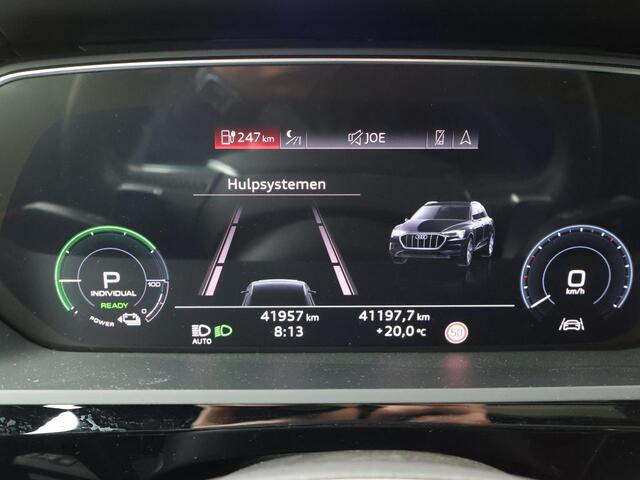 Audi e-tron e-tron 55 quattro advanced Pro Line S 95 kWh | 408 PK | Trekhaak | B & O Premium soundsystem | Panoramadak | Headup display | Nachtzichtassistent |