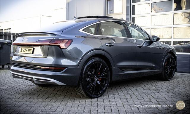 Audi e-tron Sportback 50 Quattro 3x S-Line 22INCH PANO TREKHAAK Origineel NL