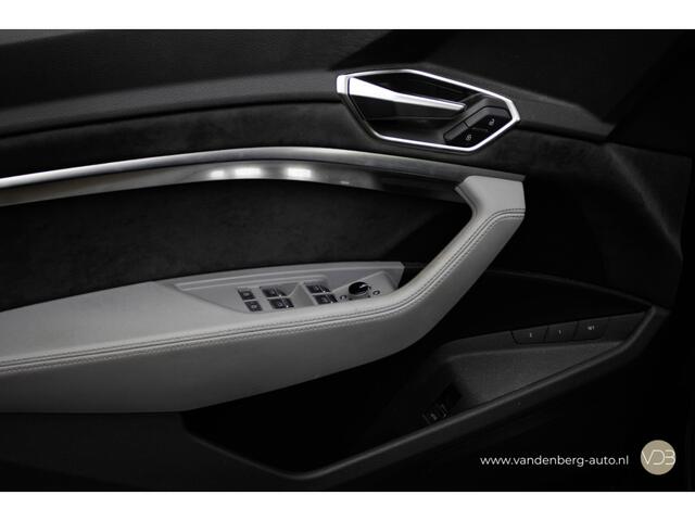 Audi e-tron Sportback 50 Quattro 3x S-Line 22INCH PANO TREKHAAK Origineel NL