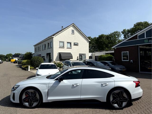 Audi e-tron GT RS 93 kWh 600pk NL. Auto 21''Lmv, B&O, Panoramadak