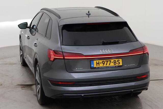 Audi e-tron e-tron 50 quattro Launch edition Black 71 kWh / S-Line int & ext. / Panoramadak / LED / Luchtvering / Elek Achterklep / 21" LMV