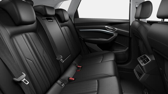 Audi e-tron e-tron 50 quattro Launch edition plus 71 kWh 313pk | Panoramadak | Lederen bekleding | Adaptieve cruise controle | Elektrisch verstelbare voorstoelen | Memory