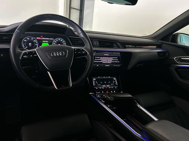 Audi e-tron 55 quattro S edition 95 kWh | Black on Black! | Achteruitrijcamera | Sportstoelen voor met stoelverwarming