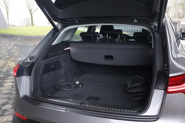 Audi e-tron e-tron 55 Quattro Adv. I Geen Import I Parkeersensoren