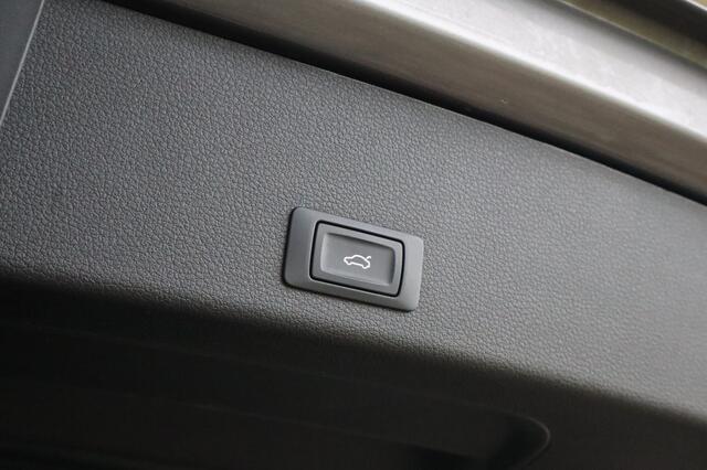 Audi e-tron e-tron 55 Quattro Adv. I Geen Import I Parkeersensoren