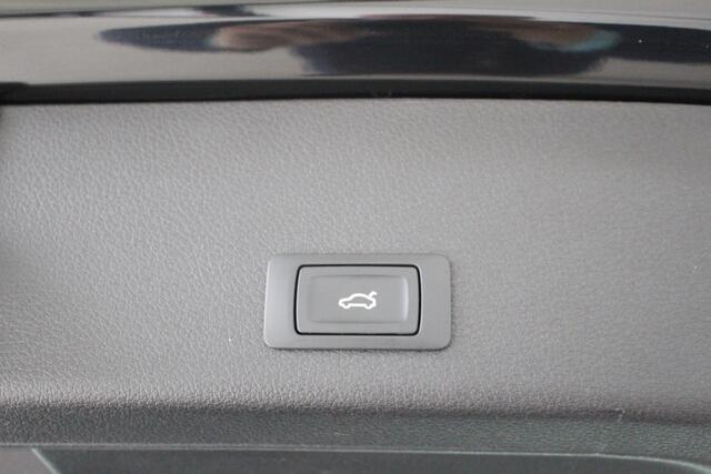 Audi e-tron 50 quattro Launch edition 71 kWh Navigatie | Elektr. stoelverst. + geheugen | 20"Velgen | Dealeronderhouden .