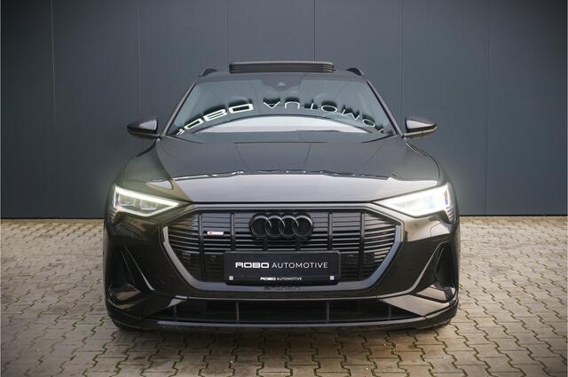Audi e-tron e-tron 50 quattro Launch edition Black 71 kWh | S Line | Black Edition | Panoramadak | Memory Seats | Camera | Luchtvering | Adaptive Cruise Control | Keyless | Matrix LED | Leder | Stoelverwarming | NAP | BTW