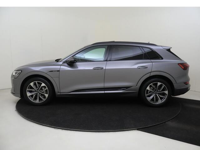 Audi e-tron 50 quattro Business edition Plus 71 kWh | Panoramadak | Luchtvering | Parkeerasisstent | Lederen bekleding | Stoelverwarming | Navigatie Plus | Adaptieve cruise control |