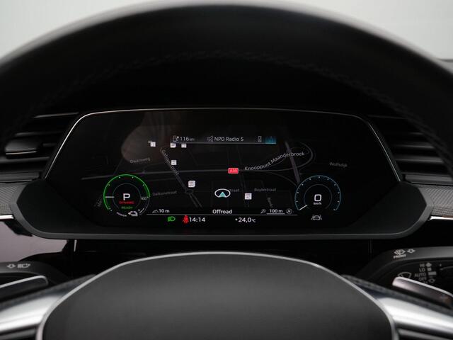 Audi e-tron Sportback 55 quattro S edition 95 kWh 408 pk / S-Line | Panoramadak | Rondomzicht camera | Bang & Olufsen | Geheugenstoel | Leder/alcantara