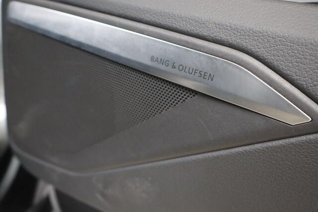 Audi e-tron 55 quattro S Line | Geen import | Schuifdak | B&O | Camera | Com