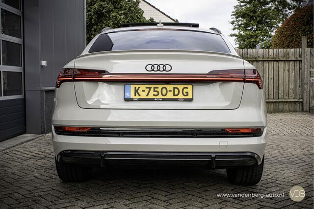 Audi e-tron Sportback 55 quattro 3x S-Line 22inch Ambiance 360gr Pano Origineel NL