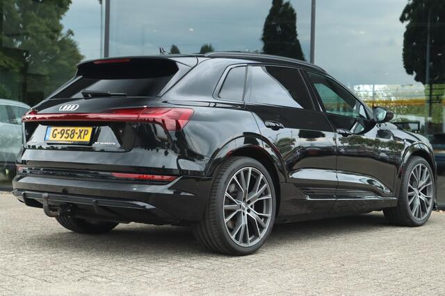 Audi e-tron 50 QUATTRO LAUNCH EDITION BLACK S-LINE 71 KWH | PANO | VIRT. COCKPIT | MEMORY | LUCHTVERING | ACC | AFN. TREKHAAK