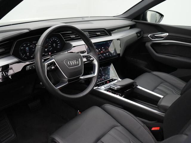 Audi e-tron 55 95 kWh 408 pk quattro Advanced | Luchtvering | Rondomzicht camera | Panoramadak | Standkachel | Adaptive Cruise | 21 inch