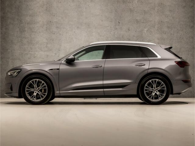 Audi e-tron e-tron 50 quattro Launch edition plus 71 kWh 313Pk Automaat (PANORAMADAK, APPLE CARPLAY, GROOT NAVI, LUCHTVERING, CAMERA, LEDER, MEMORY SEATS, STOELVERWARMING, ADAPTIVE CRUISE, NIEUWSTAAT)