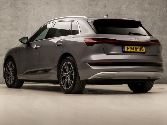 Audi e-tron e-tron 50 quattro Launch edition plus 71 kWh 313Pk Automaat (PANORAMADAK, APPLE CARPLAY, GROOT NAVI, LUCHTVERING, CAMERA, LEDER, MEMORY SEATS, STOELVERWARMING, ADAPTIVE CRUISE, NIEUWSTAAT)