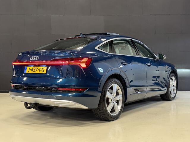 Audi e-tron Sportback 50 quattro 71 kWh | Pano | Camera | Afn. trekhaak | Carplay | Stoelverwarming | Leder
