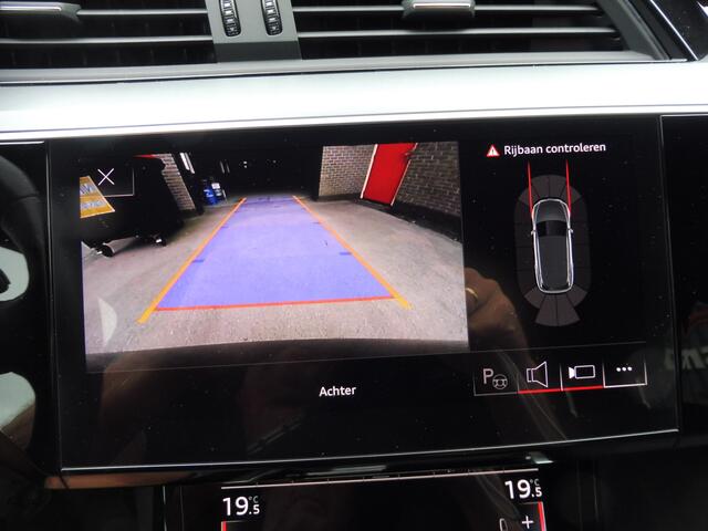 Audi e-tron 55 quattro Advanced edition 95 kWh Camera | Digidash | Luchtvering | LMV 21" | NL auto | 1e eig.