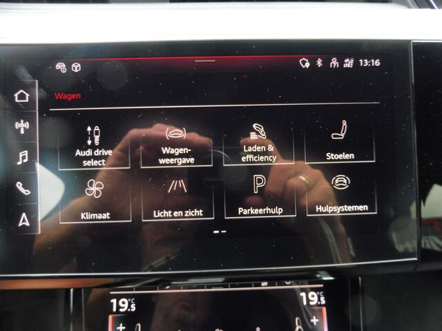 Audi e-tron 55 quattro Advanced edition 95 kWh Camera | Digidash | Luchtvering | LMV 21" | NL auto | 1e eig.