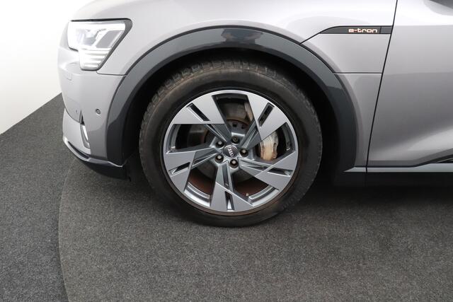Audi e-tron 50 Quattro Sport Edition 71 kWh Pano-dak Leder Camera Memory
