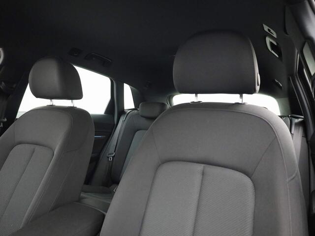 Audi e-tron 55 quattro Advanced 300kW/408PK 95 kWh · Navigatie · Luchtvering · Camera+Parkeersensoren · TOPDEAL