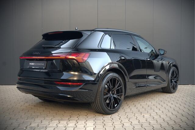 Audi e-tron 50 quattro S edition 71 kWh | S Line | Black Edition | Bang & Olufsen | Panoramadak | Head-Up Display | Trekhaak | Memory Seats | Ambiance Verlichting | Camera | Luchtvering | Adaptive Cruise Control | Keyless | Matrix