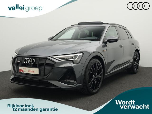 Audi e-tron 50 quattro Launch edition Black 71 kWh 313 pk | Panoramadak | Leder/alcantara | Geheugenstoel | Achteruitrijcamera | Stoelverwarming