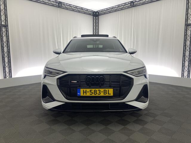 Audi e-tron 50 Quattro Launch Edition Black 71 kWh | Pano-Dak | Memory Stoel | S-Line |