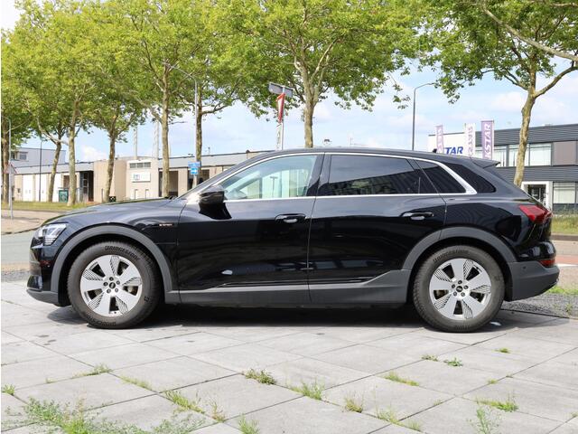Audi e-tron 50 quattro 71 kWh 230KW | Keyless Go & Entry | Elektrische kofferklep | Virtual | Carplay | Getint Glas | 19"Inch |