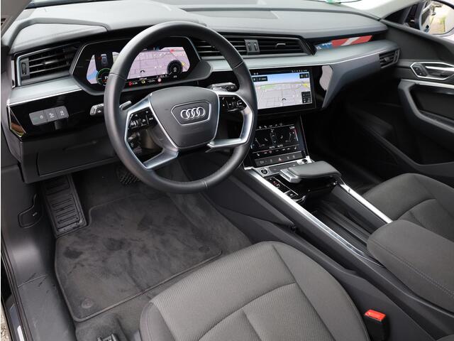 Audi e-tron 50 quattro 71 kWh 230KW | Keyless Go & Entry | Elektrische kofferklep | Virtual | Carplay | Getint Glas | 19"Inch |