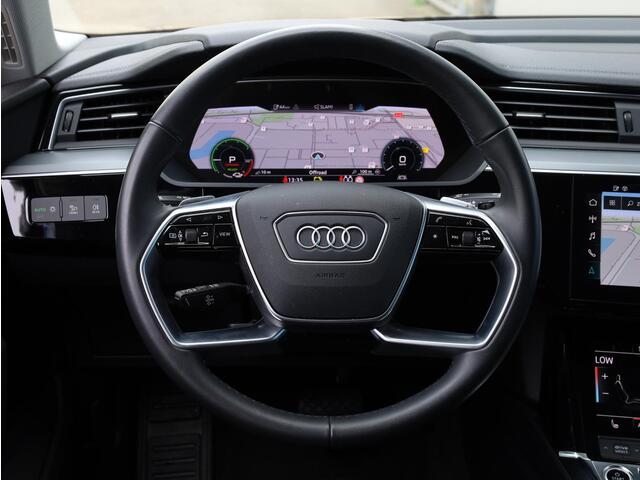 Audi e-tron 50 quattro 71 kWh 230KW | Keyless Go & Entry | Elektrische kofferklep | Virtual | Carplay | Getint Glas | 19"Inch |