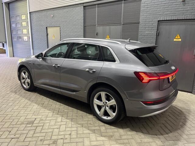 Audi e-tron e-tron 50 quattro Launch edition 71 kWh | Incl. BTW | Apple Carplay | Keyless | PDC V+A | 20 Inch