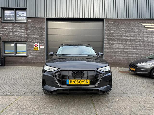 Audi e-tron e-tron 50 quattro Launch edition 71 kWh | 1E EIGENAAR | 12MND GARANTIE | LEDER | LED | CARPLAY | LUCHTVERING | NL-AUTO |