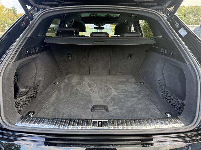 Audi e-tron 55 quattro S ed 95