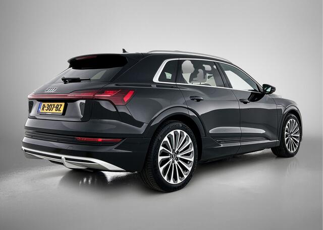 Audi e-tron 55 quattro S edition 95 kWh | S-Line | panorama-dak | Elektrisch verstelbare Stoelen | Air Suspension