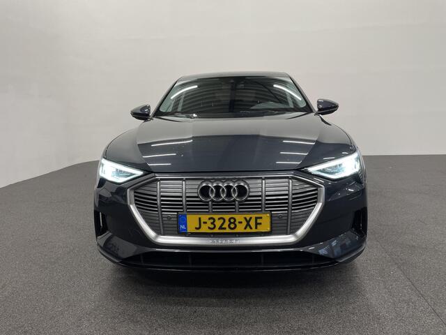 Audi e-tron 50 Quattro Edition 71 kWh Airco ECC Navi Cruise Control 19"LM Velgen PDC voor en achter Full LED Virtual Cockpit