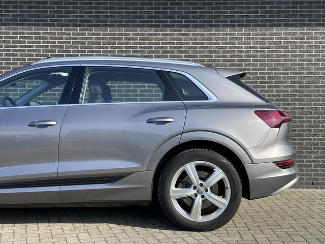 Audi e-tron e-tron 50 quattro Launch edition plus 71 kWh | Panoramadak | Navigatie | Keyless |