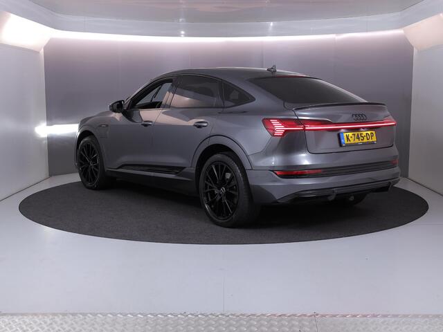 Audi e-tron Sportback 55 quattro S edition 95 kWh 409 pk | Navigatie | Panoramadak | Trekhaak (afneembaar) | Parkeersensoren | Achteruitrijcamera | Lichtmetalen velgen 21" | B&O Soundsystem | S-Line |