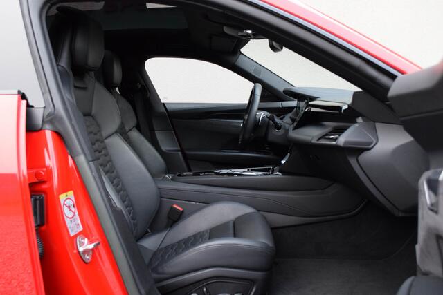 Audi e-tron GT Quattro / RS Design Interieur/ Luchtvering/ Bang & Olufsen Sound System/ Panoramadak/