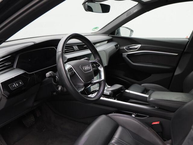 Audi e-tron e-tron 55 quattro advanced Pro Line Plus 95 kWh | Panoramadak | Volledig Leder | B&O | Head-Up | Elektrische Stoelen met Geheugen | Trekhaak | LED | 21 Inch