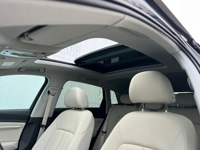 Audi e-tron 55 quattro Business edition Plus 95 kWh NL AUTO | CAMERA | PANO |