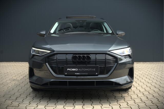 Audi e-tron 50 quattro Business edition Plus 71 kWh | Black Edition | Panoramadak | Memory Seats | Luchtvering | Adaptive Cruise Control | Keyless | Matrix LED | Leder | Stoelverwarming | NAP |