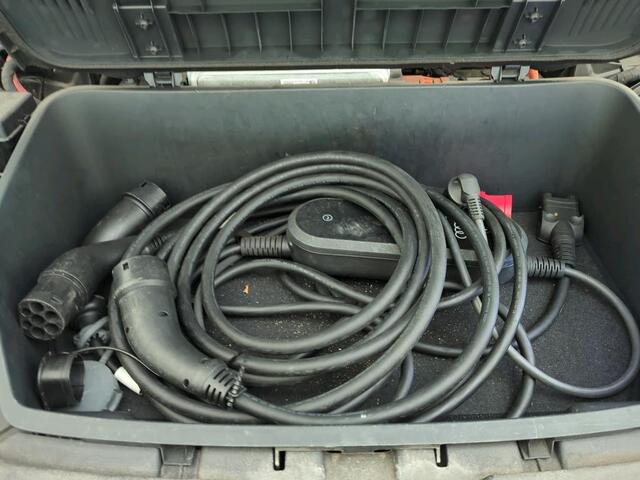 Audi e-tron Sportback 55 Aut. Quattro Bus Edition 95kWh | Trekhaak| Navi | LED |