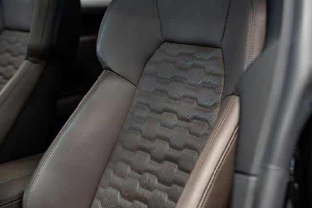 Audi e-tron GT 93 kWh *Panorama / Bang & Olufsen / Stoelventilatie / Surround-View / Memory*